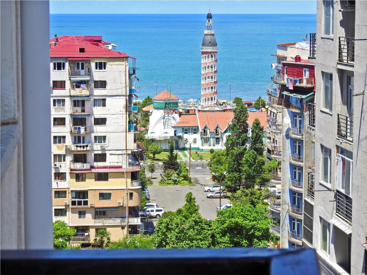 Real Palace Apartment Batumi Exterior photo